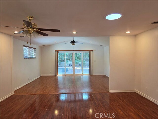 Photo - 5446 Irondale Ave