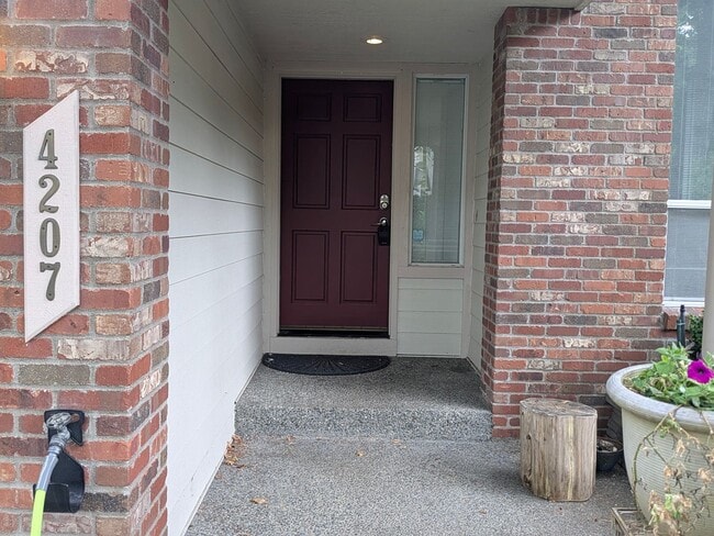 Photo - 4207 254th Pl SE