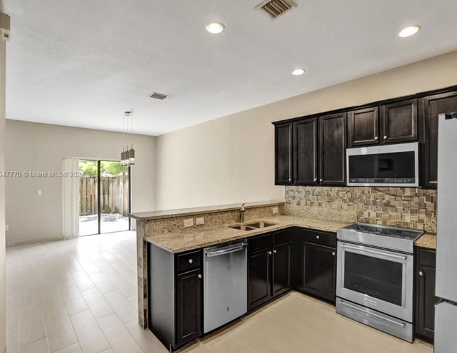 Photo - 8925 NW 102nd Ct