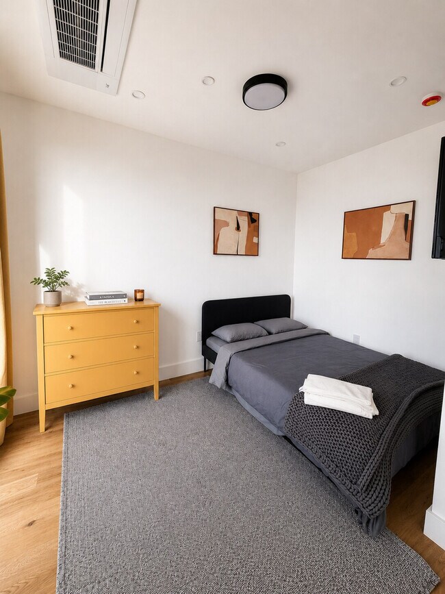 217 Schaefer St Unit SI ID1521445P