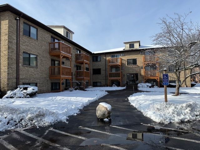 Photo - 2 Lancelot Court