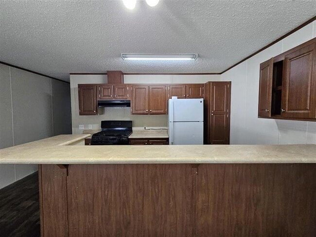 Photo - 308 Bay Port Cir