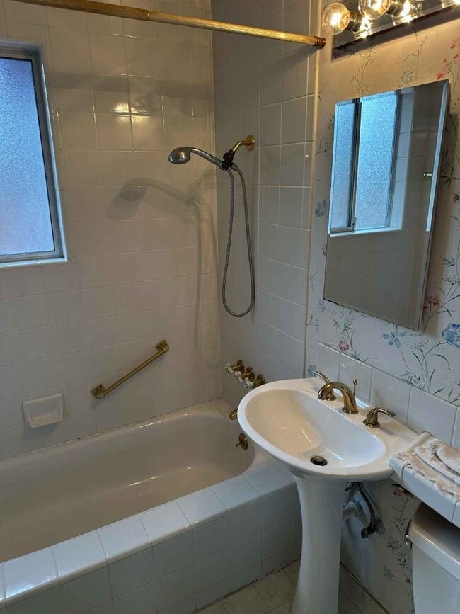 Photo - 2797 Massachusetts Ave