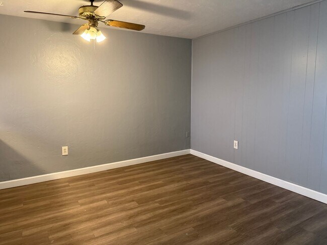 I-067 2811 S.W. Archer Rd.