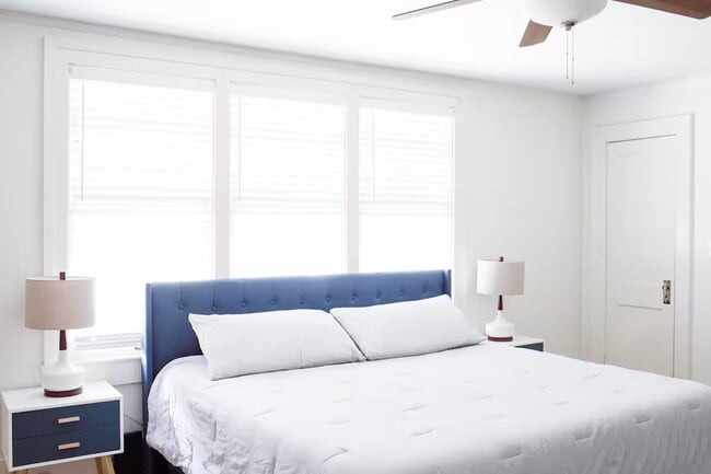 Photo - Lawrence House