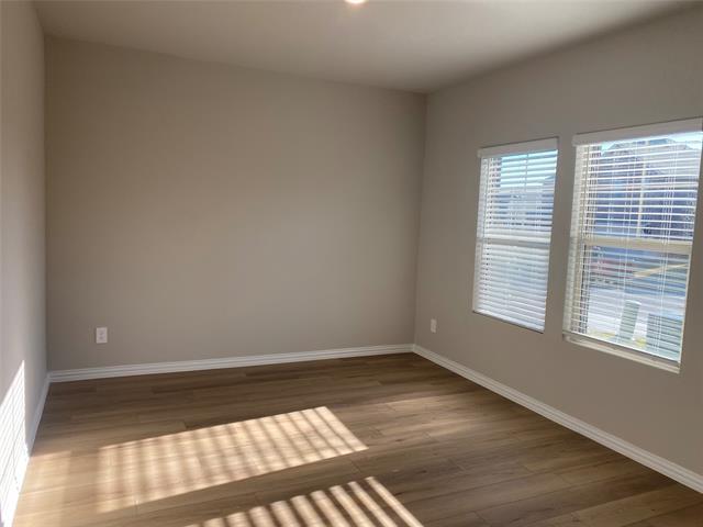 Photo - 2129 Mustang Wy