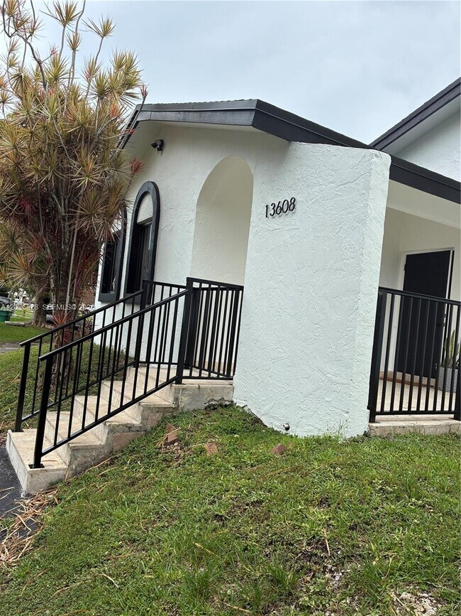 Photo - 13608 SW 286th Terrace