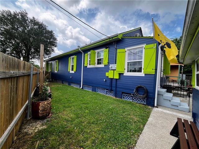 Photo - 2823 Maurepas St