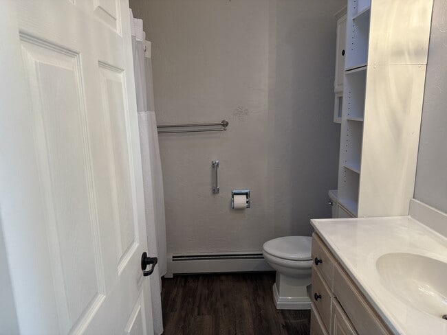 Photo - 4310 W Main St