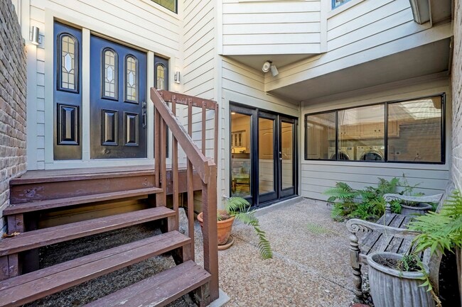 Photo - 12625 Memorial Dr