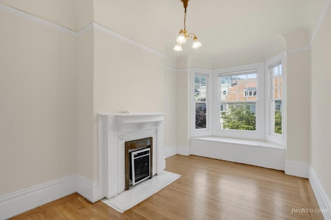 Building Photo - 1210 Cole St Unit A-K Rental