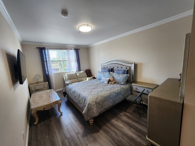 Photo - 13941 Sherman Way Unit 207