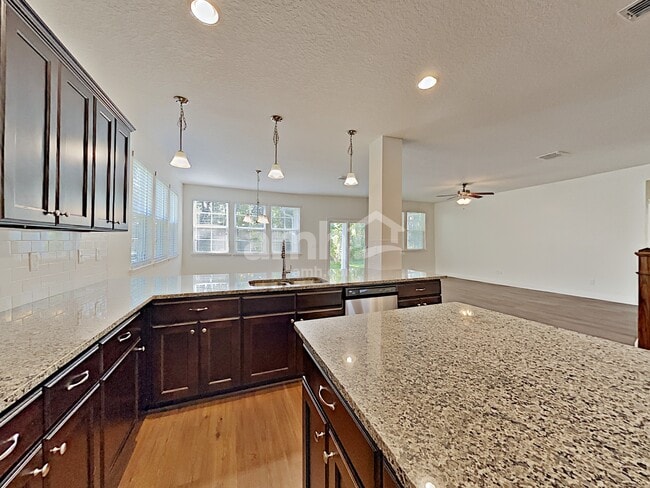 Photo - 1925 Moorings Cir