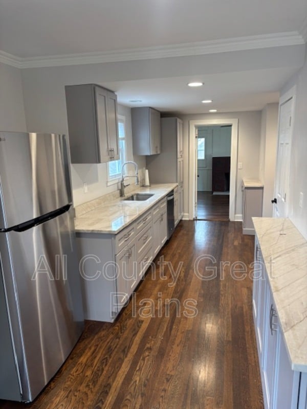 Photo - 310 E 70th Terrace