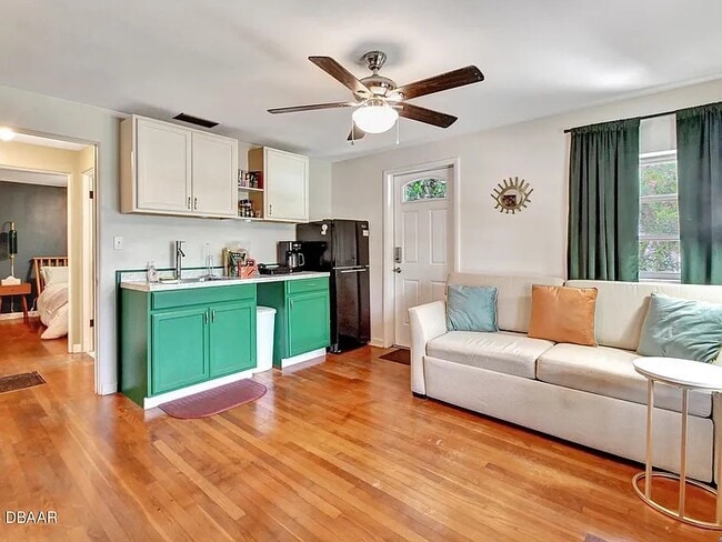 Photo - Bluelake Unit 3 Unidad 3