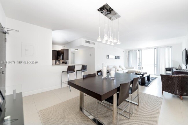 Photo - 1500 Bay Rd Unidad 1134S