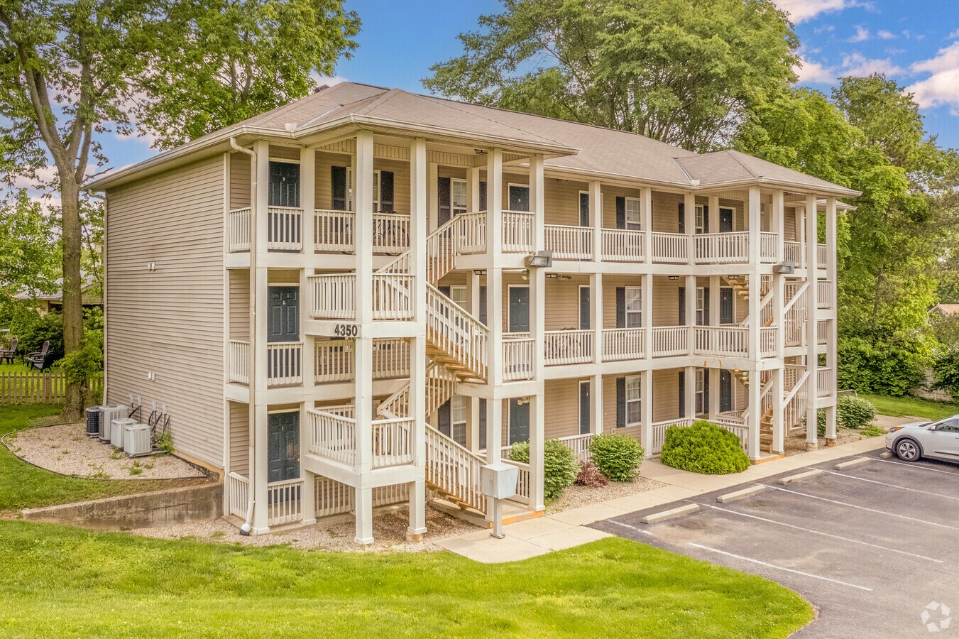 Oxford Ridge - Oxford Ridge Apartments