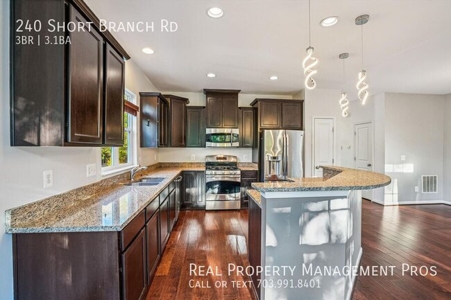 Photo - 240 Short Branch Rd