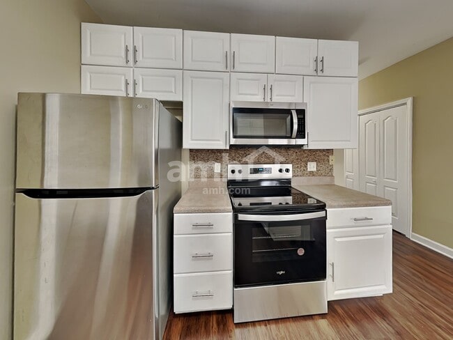 Photo - 105 Woodland Dr