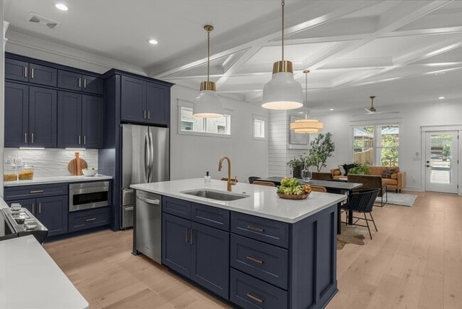 Photo - 1408 Lischey Ave