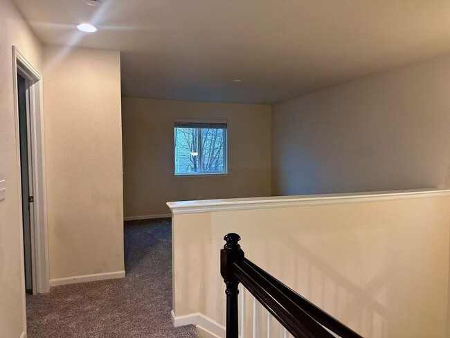 Photo - 3 bedroom, 2 bathroom single family house in Thornton