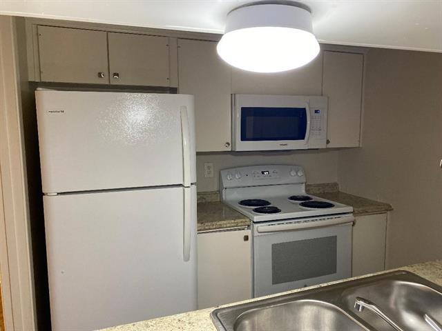 Photo - 4859 Cedar Springs Rd Unidad 154
