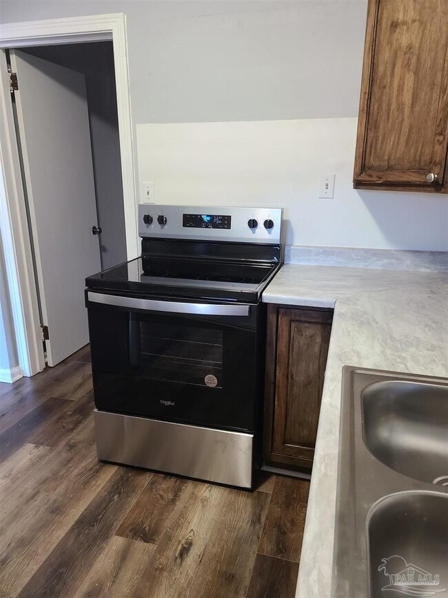 Photo - 5549 Mayfair Dr