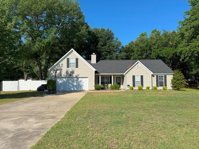 Photo - 1290 Monterey Dr House