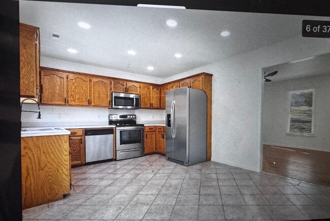 Photo - 136 Shamrock Cir Dr