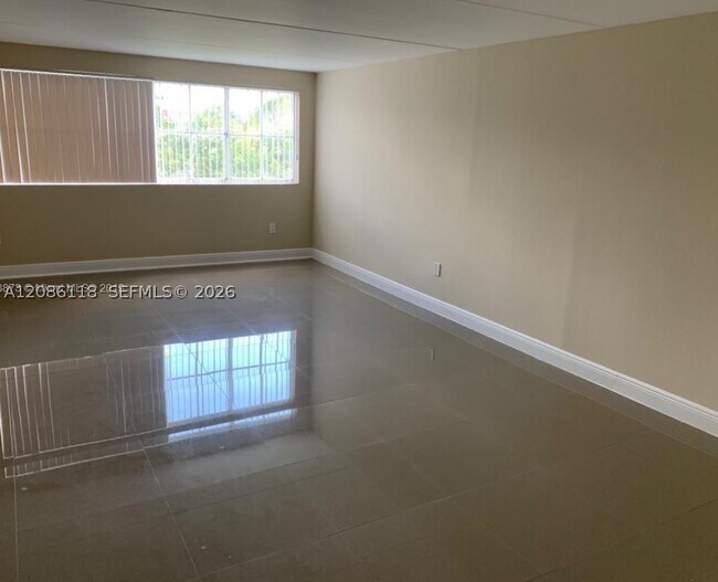 Photo - 6175 NW 186th St Unit 305