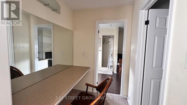 Photo - 8859 Dogwood Cres