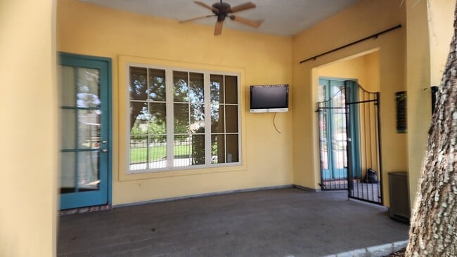 Photo - 510 Annaberg Dr