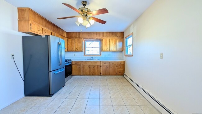 Photo - 24 Hoyt St Unit 2