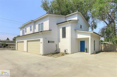 Building Photo - 2320 S Phillippi St Rental