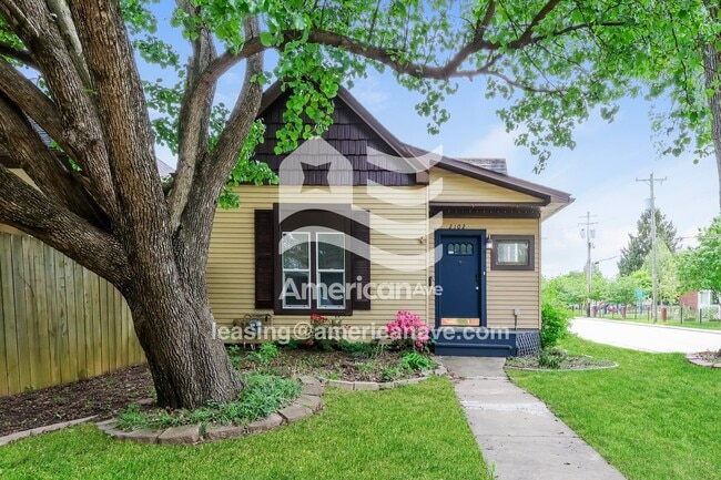 Building Photo - 2102 Shelby St