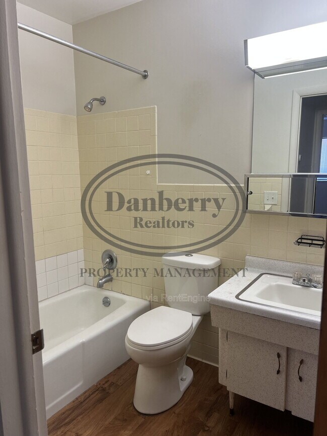 Photo - 3940 Jackman Rd Unit B