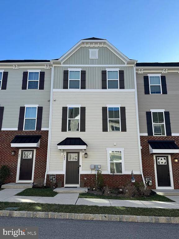 Photo - 403 Blue Welsh St Townhome