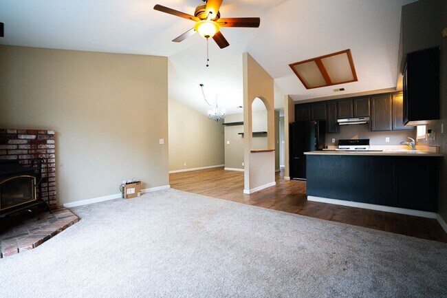 Single Family Home in McKinleyville!