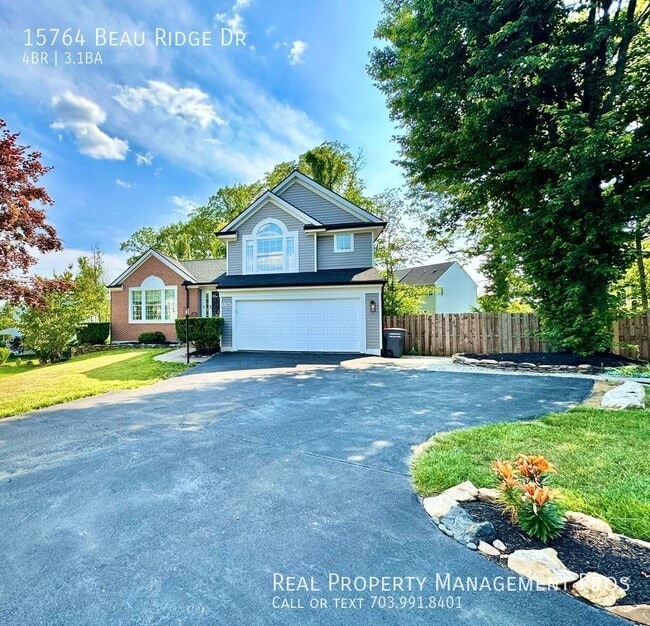 Building Photo - 15764 Beau Ridge Dr