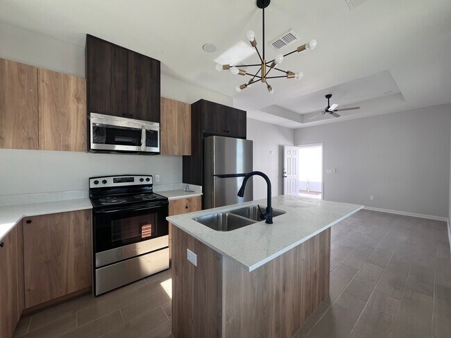 Photo - 2900 S Links Dr