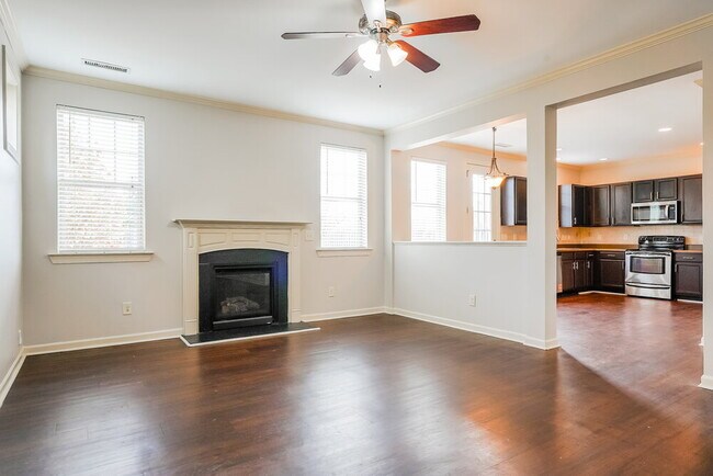 Photo - 205 Callahan Trail