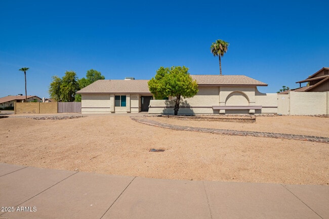 Building Photo - 16216 N 33rd Dr Rental