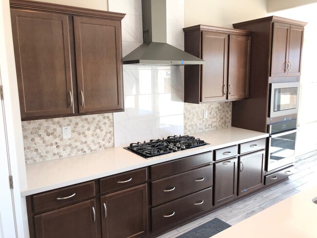 Gas Cooking - 3550 W Wildwood Dr