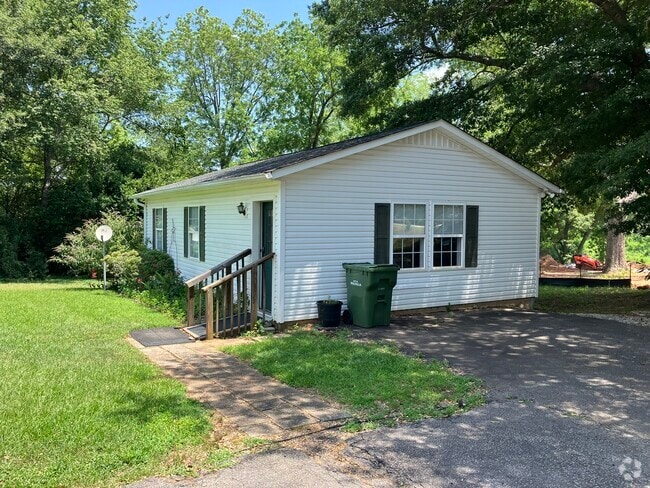 Building Photo - 503 E Main St Unit 2 Rental