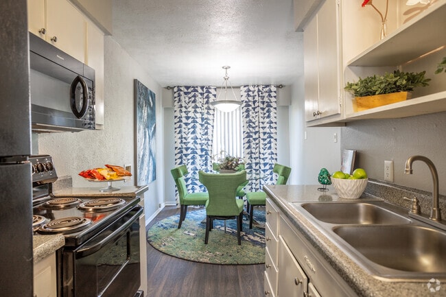 B1 - Cocina - Lockwood Heights