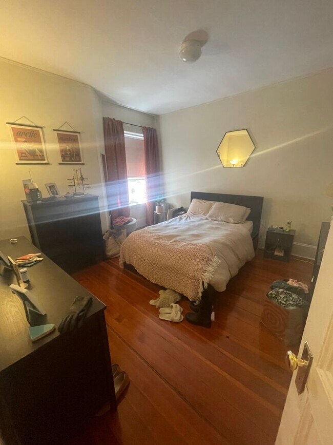 Photo - 9/1 No Fee! Sunny 2BR w/private balcony, h...