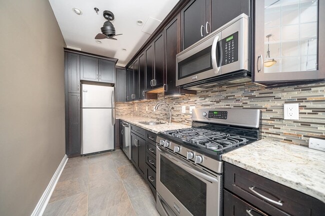 Photo - 501 Adams St Unit 4e