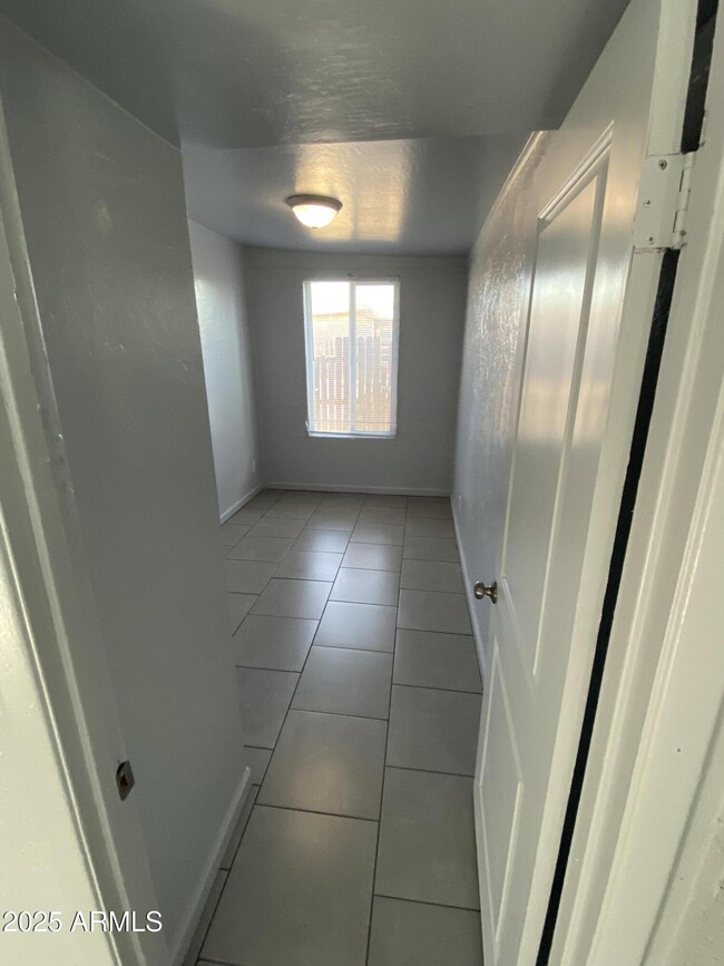 Photo - 215 N Pima Rd