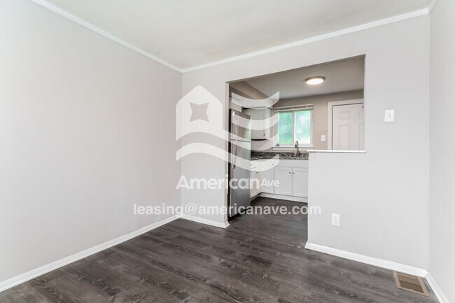 Photo - 105 Veronica Dr