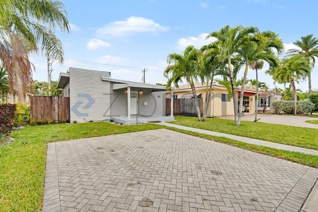 Photo - 1650 Jackson St